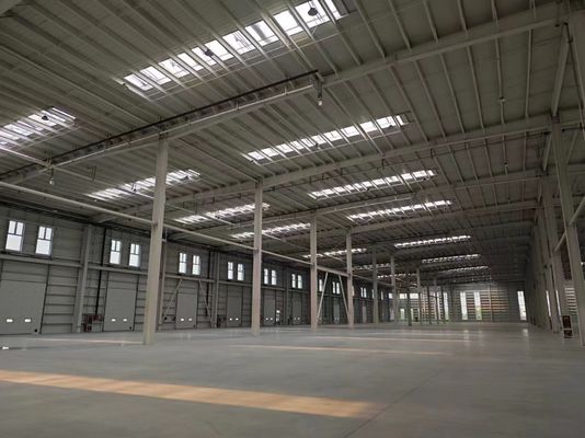 Q235 Q335B Αποθήκη χάλυβα Προσυσκευασμένα κτίρια Βιομηχανική αποθήκη hangar