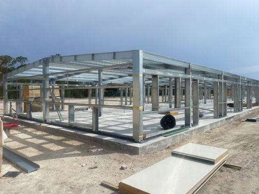 Υψηλή αντοχή στη διάβρωση σε θερμό βύθιση τσιμεντωμένες δομές χάλυβα εργαστήρια αποθήκες